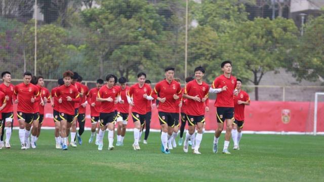 华体会官方网站入口-张威：入选亚运队更要留下来 期待为中国队进球