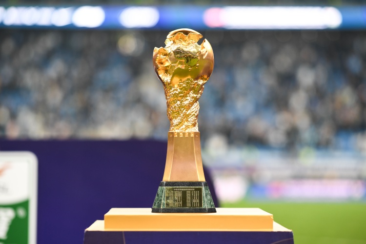 华体会app官方网站-马德兴：罚分或让中超形势难料，罚单公布后有俱乐部连夜追加投资