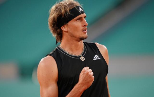 华体会app官方网站-95后“三小巨头”齐聚法网八强 “梅西大战”最引关注