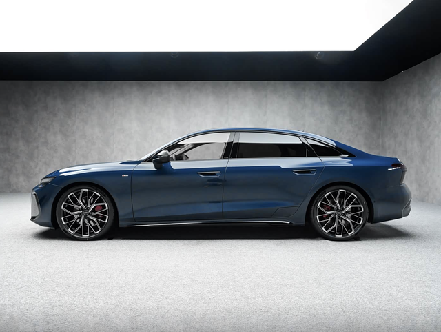 hth华体会官网-一汽-奥迪放重磅炸弹：全新奥迪A6L开启预售，官降超10万