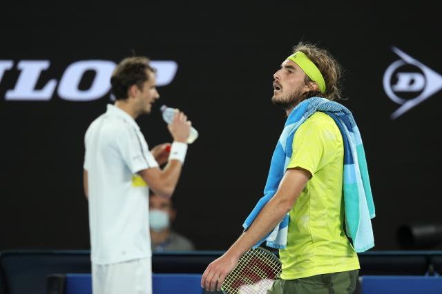 华体会app官方网站-12连胜前十选手！梅德维德夫胜西西帕斯进澳网决赛